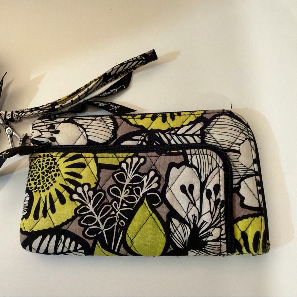 Vera Bradley Change it Up Backpack Tote:Wallet:Wristlet Retired Island Bloom - Picture 9 of 16